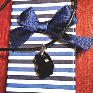 NWOT Black agate pendant necklace